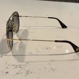 Gucci | Accessories | Gucci Gold Aviator Sunglasses With Red  display picture 1
